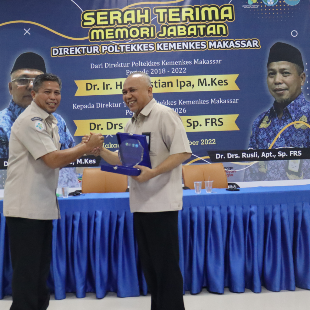 Serah Terima Memori Jabatan Direktur Poltekkes Kemenkes Makassar ...